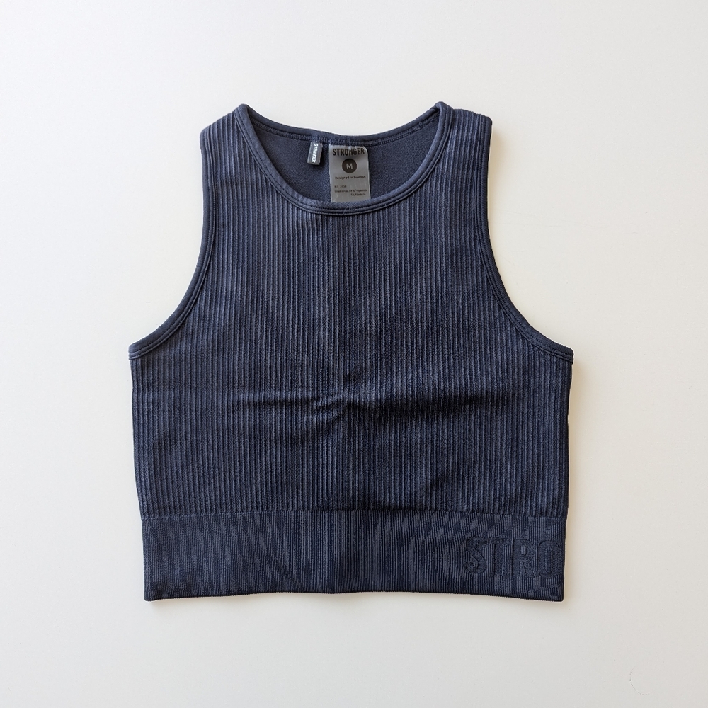STRONGER Rib Seamless Crop Top - Picture 5 of 6